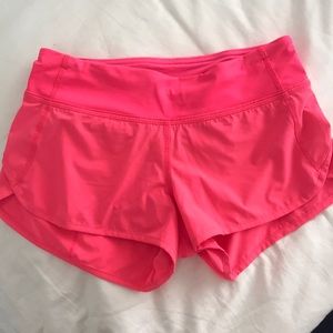 Lululemon speed up short